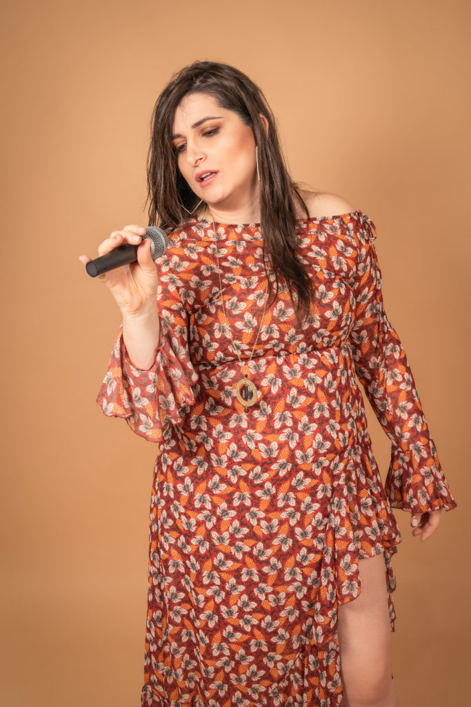 CristinaSound cantante musicista cantautrice vocal coach poetessa